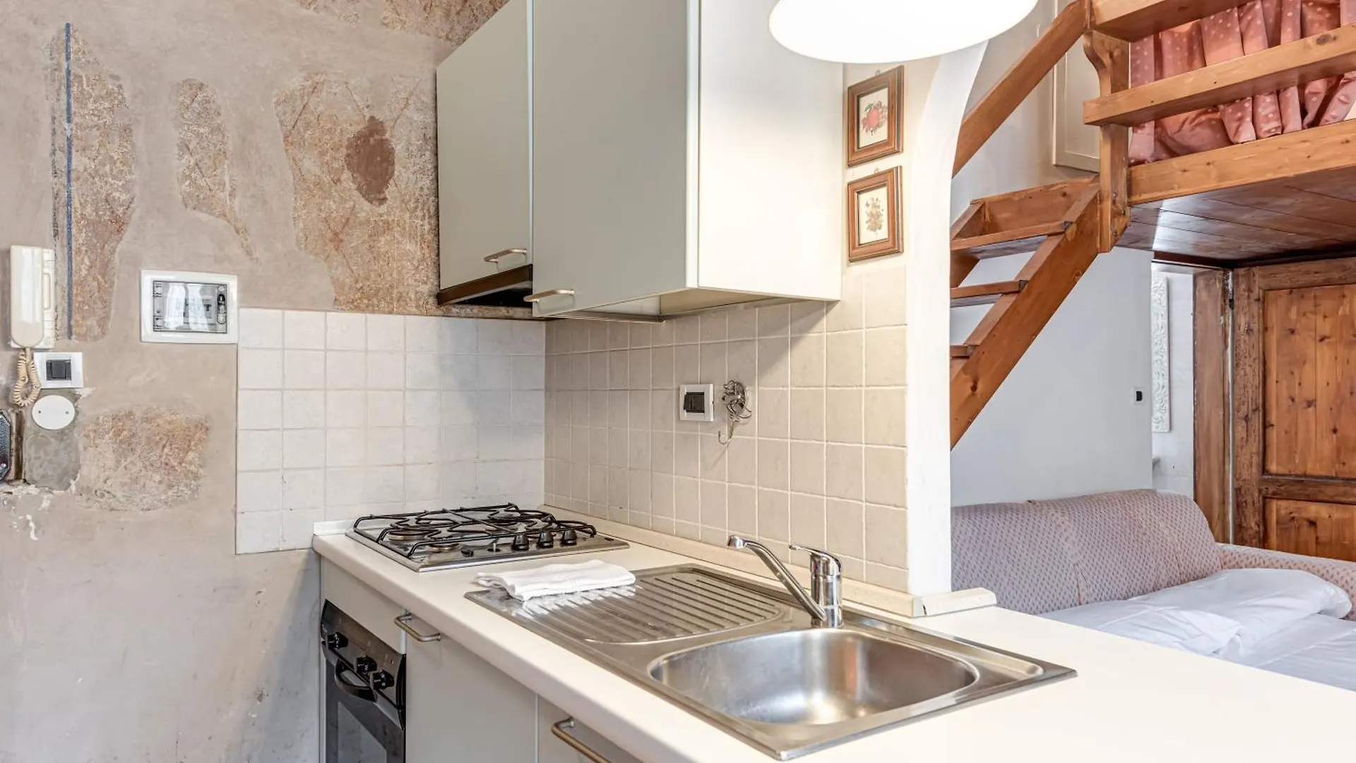 Comodo Appartamento Dietro Il Duomo Florencja Apartament